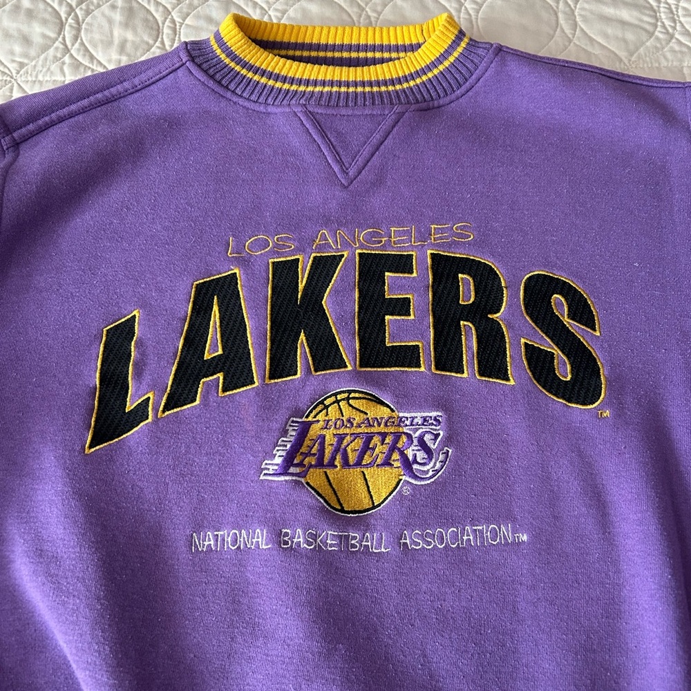Los Angeles Lakers Men’s Sweatshirt